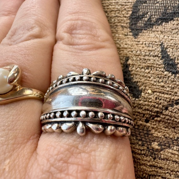 Vintage Sterling Silver Ring - Picture 6 of 7